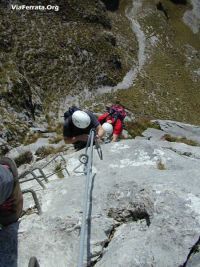 Via-Ferrata-TourJalouvre-CedricThomenMontee1.jpg