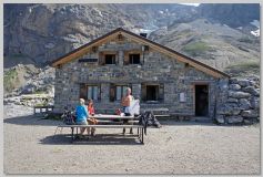 530_Cabane_Pierredar_LeGlacier_ch_2.jpg